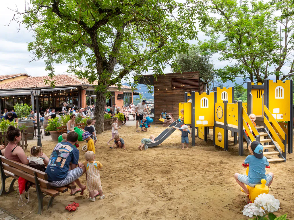 hu-norcenni-girasole-village-childrens-playground