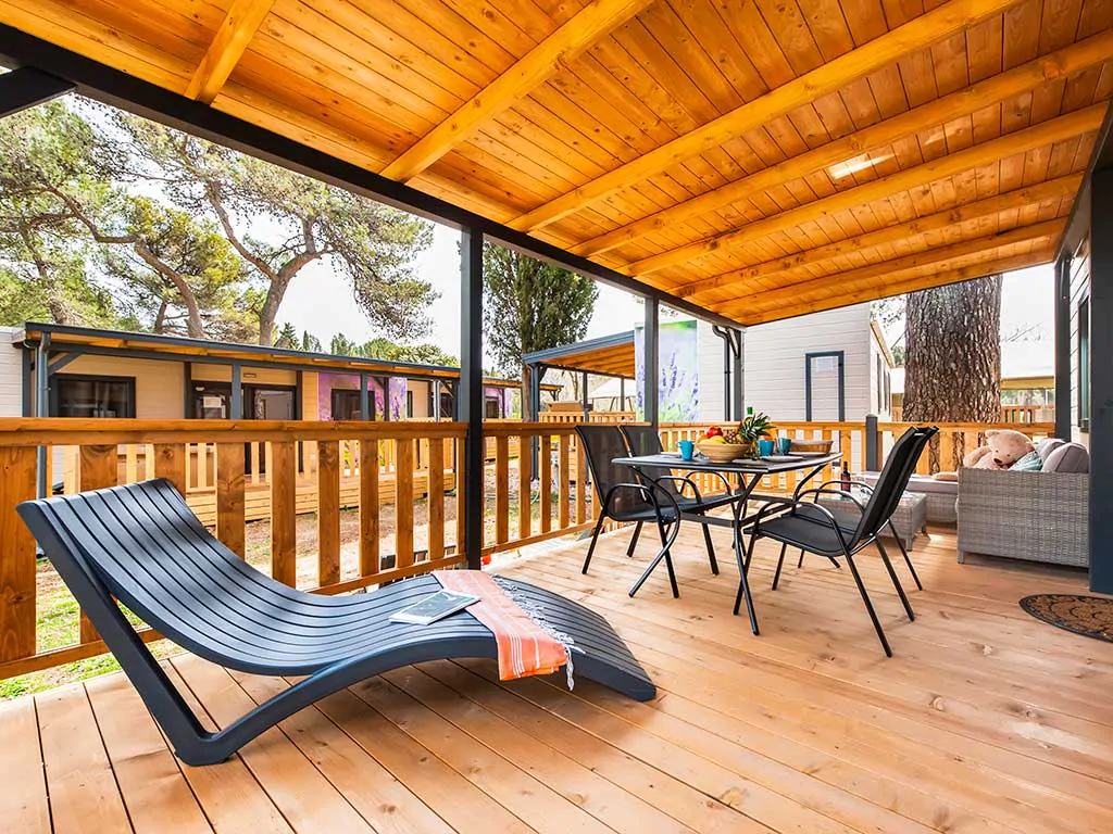 campsite-bivillage-mobile-homes-terrace-copy