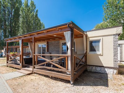 campsite-galeb-jacuzzi-premium-terrace