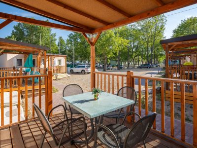 campsite-galeb-mobile-home-relax-nord-exterier-terrace-i
