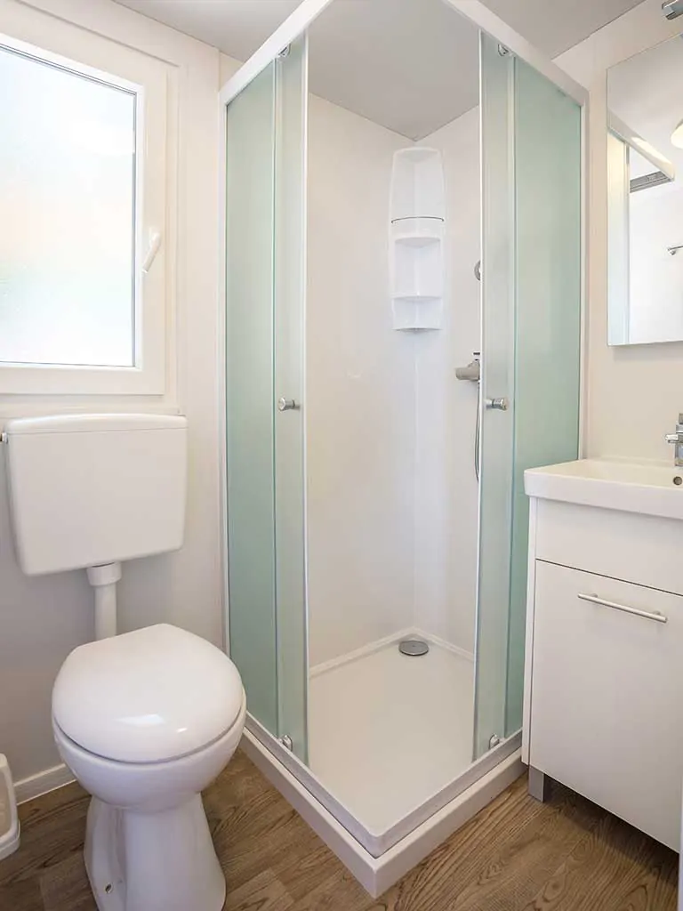 campsite-galeb-relax-42-mobile-homes-bathroom