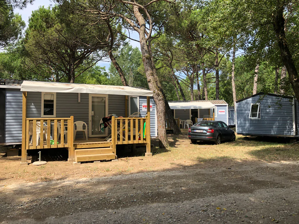 mobile-home-grand-750-2-cd-exterior-terrace-3