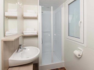camping-park-umag-mobile-homes-classic-bathroom-2