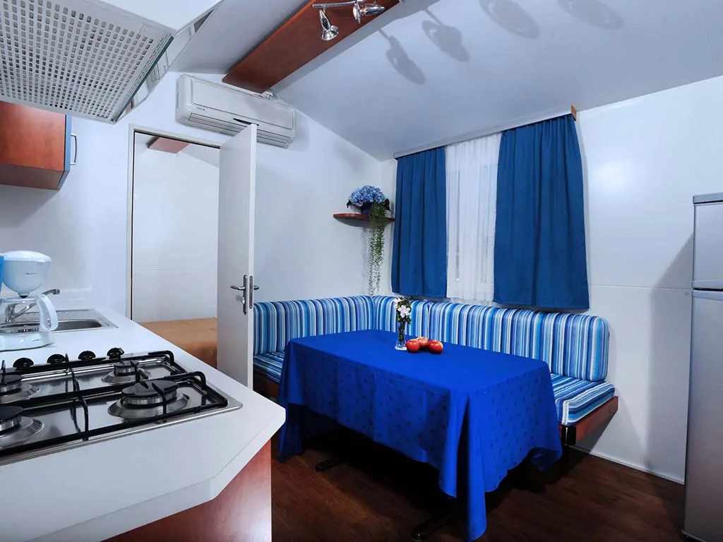camping-park-umag-mobile-homes-classic-interior-3