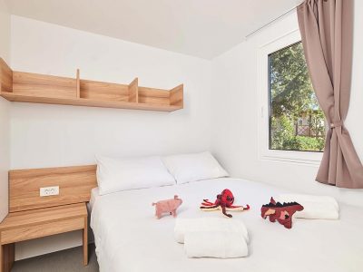 camping-park-umag-mobile-homes-family-bedroom