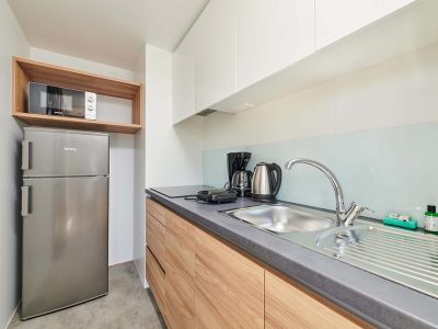 camping-park-umag-mobile-homes-premium-kitchen-2
