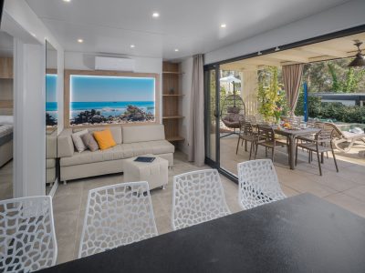 camping-santa-marina-luxury-marine-villa-interior-living-room-iii