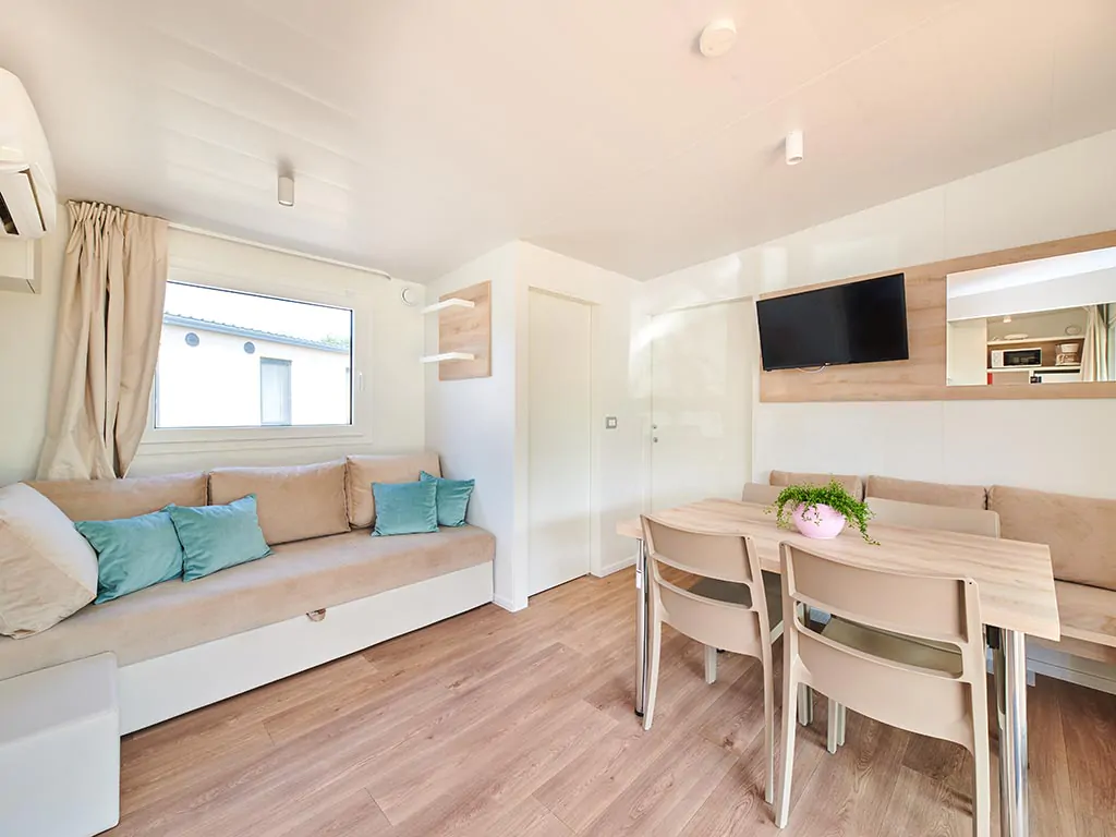 camping-stella-maris-mobile-homes-superior-interior-3