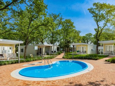 camping-ulika-mobile-homes-pool