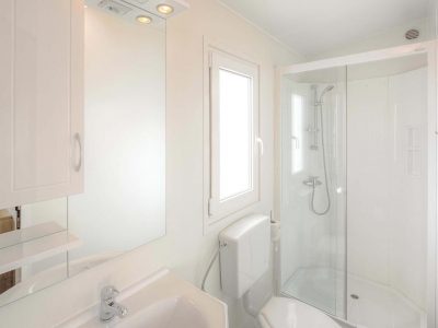 campingin-park-umag-mobile-homes-premium-family-bathroom