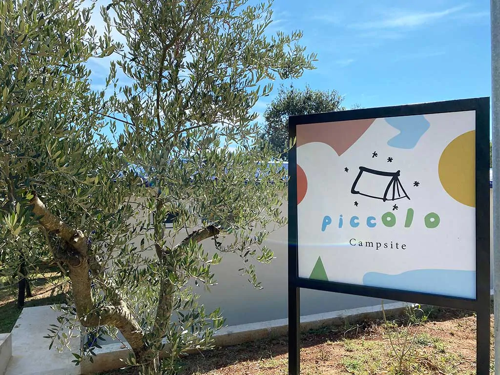 campsite-piccolo-campsite-entrance