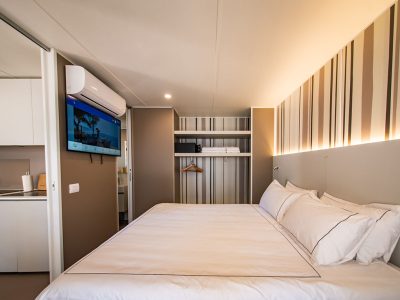 camping-arena-stoja-camping-villa-interior-bedroom