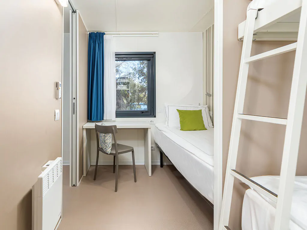 camping-arena-stoja-camping-villa-interior-kids-bedroom-i