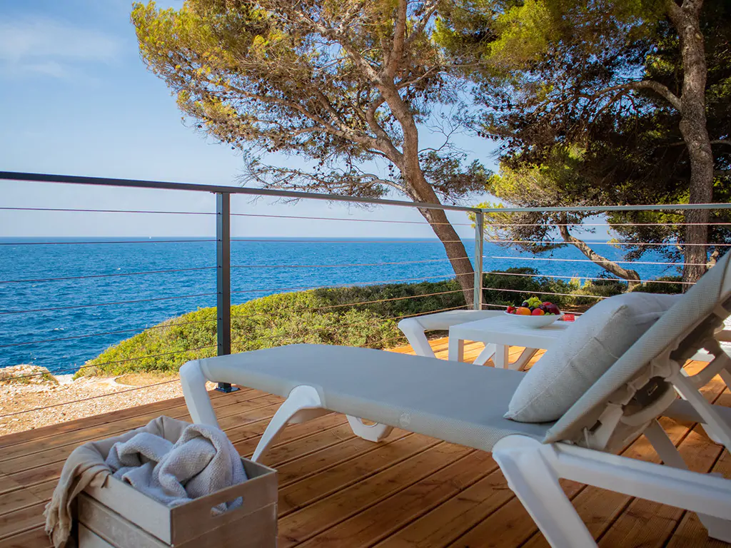 camping-arena-stoja-deluxe-camping-villa-sea-view-exterior