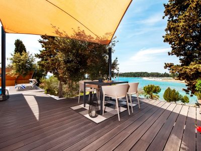 porton-biondi-nature-hideouts-mobile-homes-family-exterier-seaview