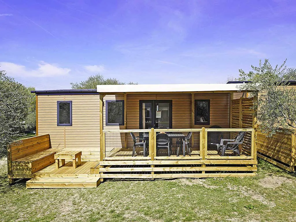 mobile-homes-privilege-exterior-1