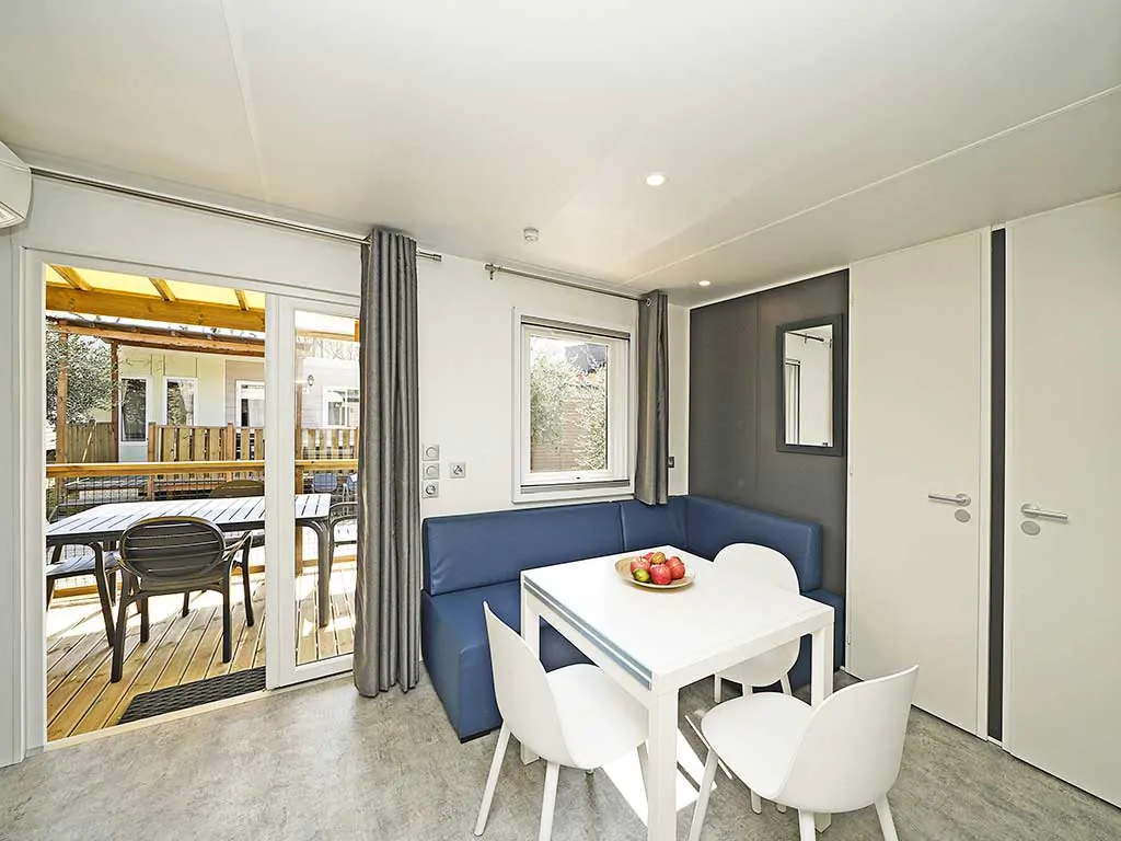 mobile-homes-privilege-interior-and-terrace