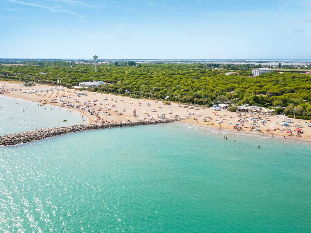 camping-union-lido-park-and-resort-beach-airview