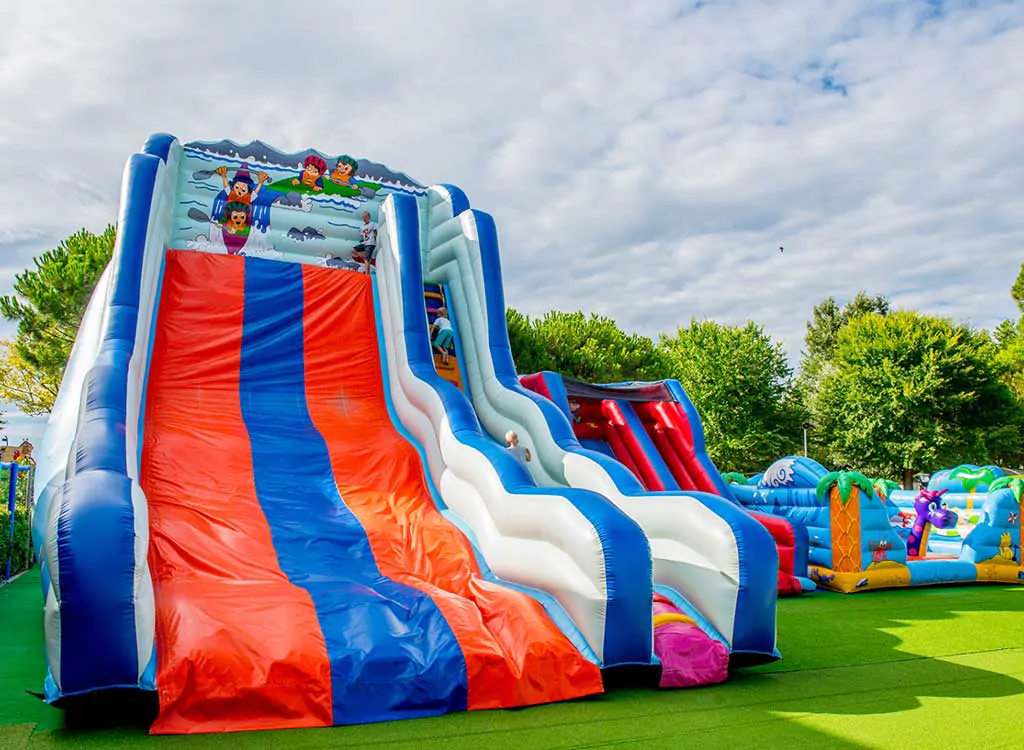 camping-village-portofelice-children-playground