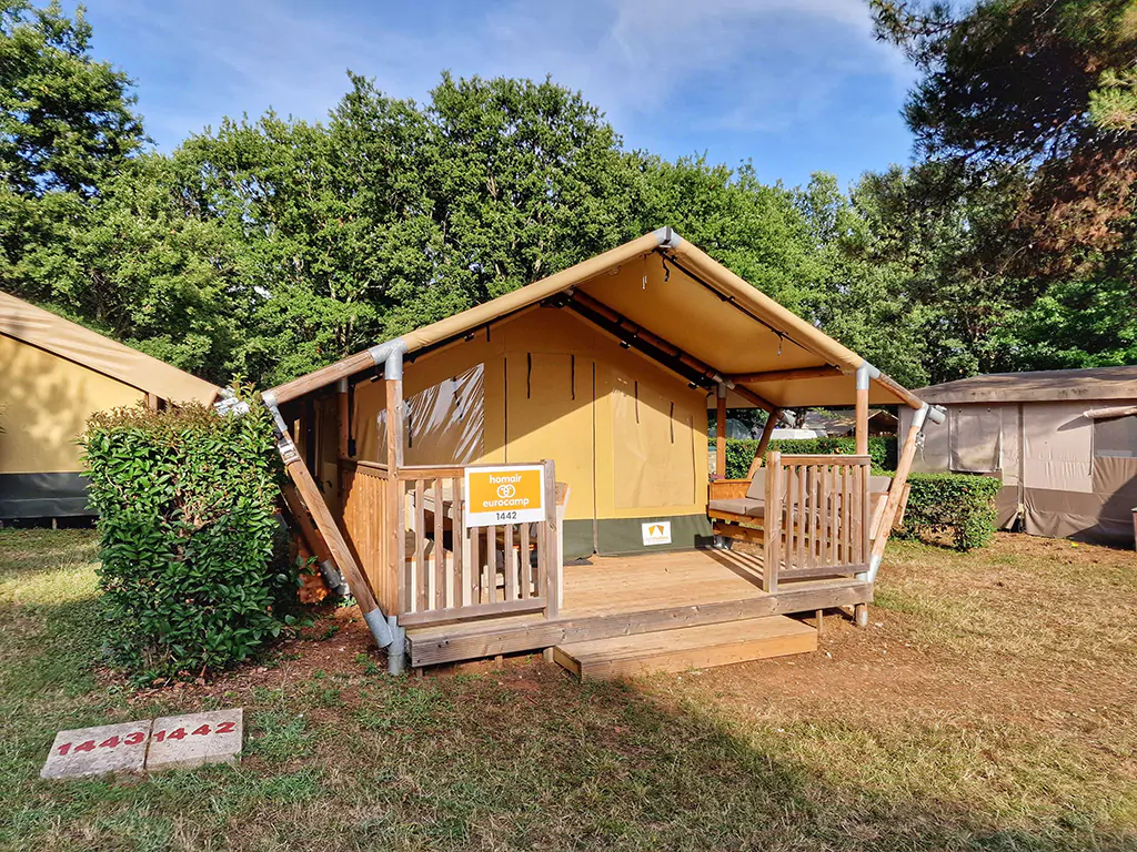 campsite-valkanela-super-lodge-exterior