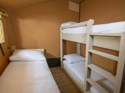 equipped-tent-glamping-bedroom-2-4