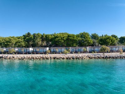 amadria-park-sibenik-premium-beach-mobile-home-exterior-row