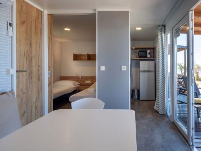 amadria-park-sibenik-premium-beach-mobile-home-interior-livingroom