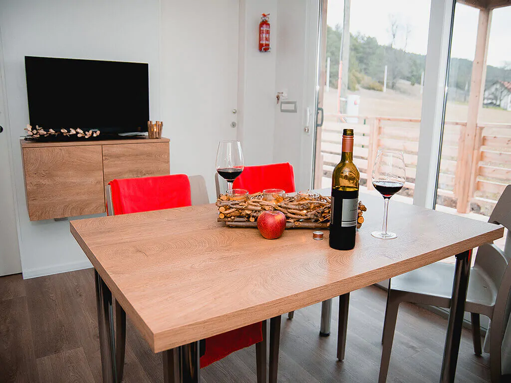 big-bear-plitvice-resort-interior-of-mobile-home-xv