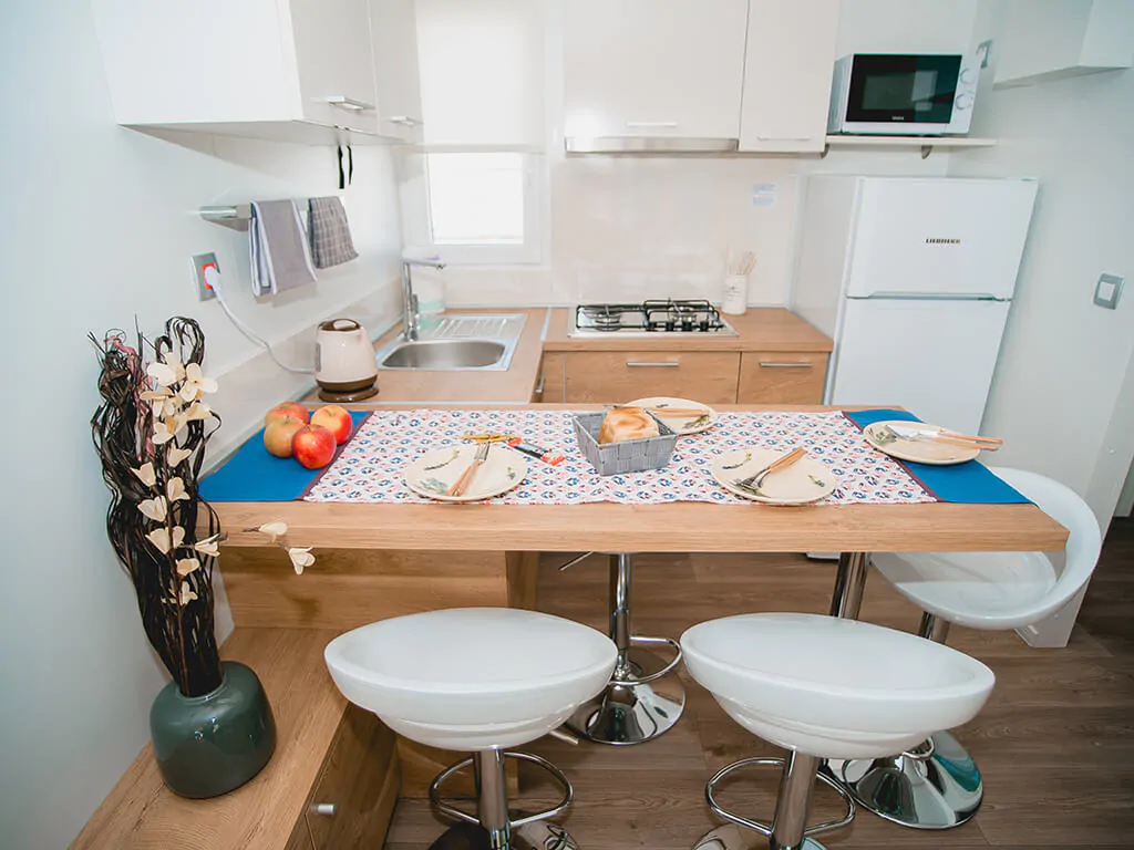big-bear-plitvice-resort-interior-of-mobile-homes-2