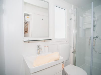 big-bear-plitvice-resort-interior-of-mobile-homes-x