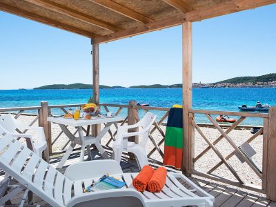 camping-perna-bianca-premium-mobile-home-near-on-the-sea-iii-1