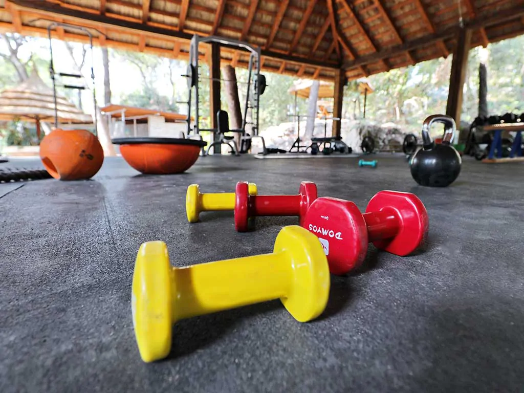 camping-pine-beach-pakostane-gym