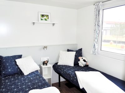 campsite-amadria-park-sibenik-mobile-home-solaris-6-interior-bedroom-single-beds