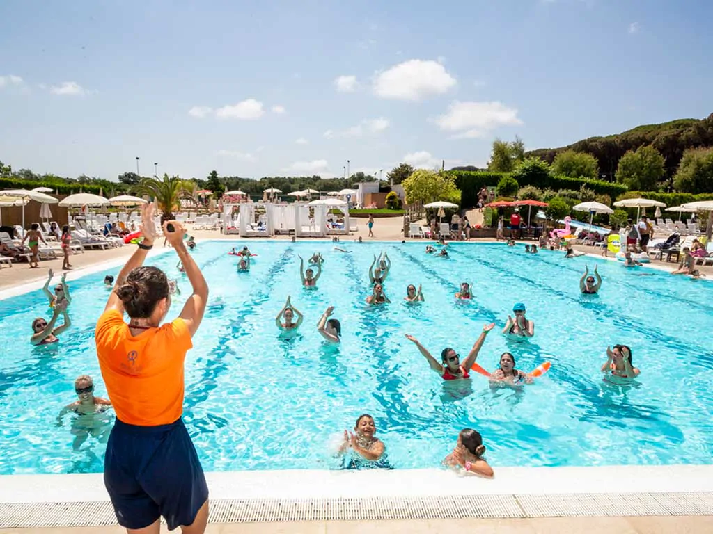 fabulous-camping-pool-iii
