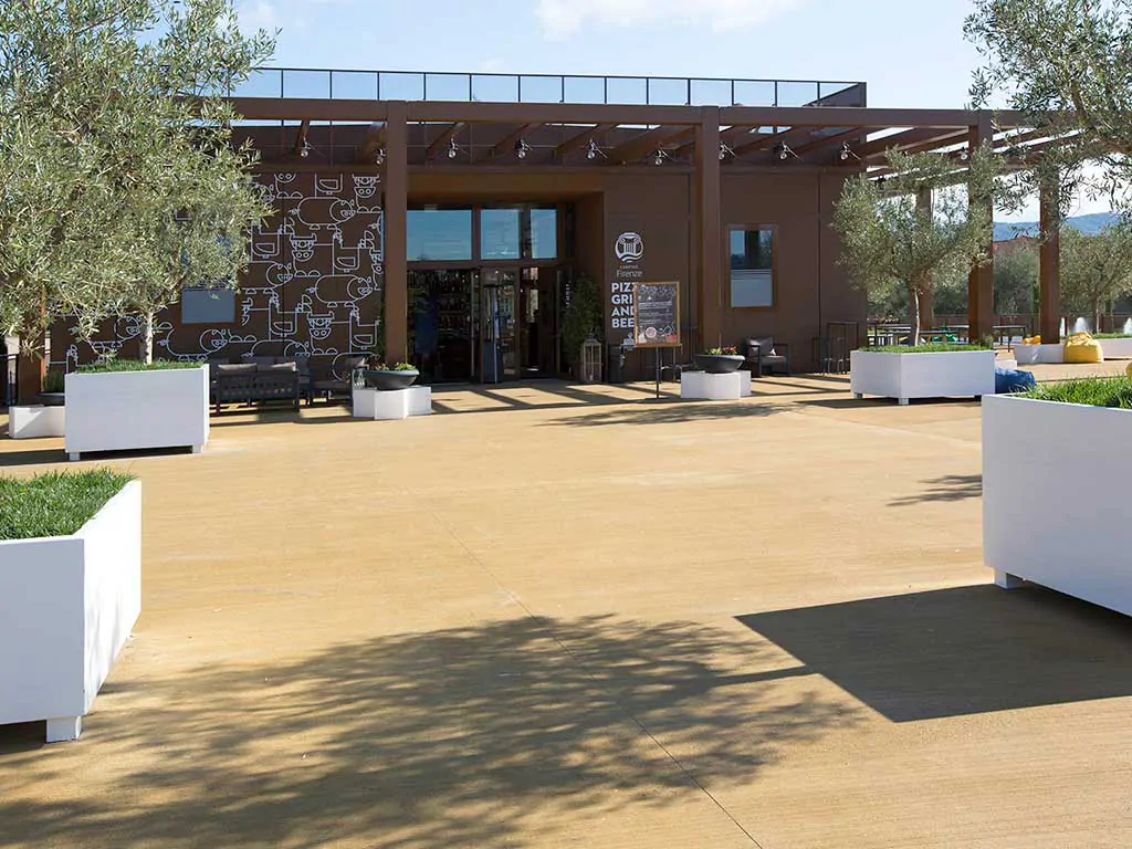 firenze-camping-restaurant-area