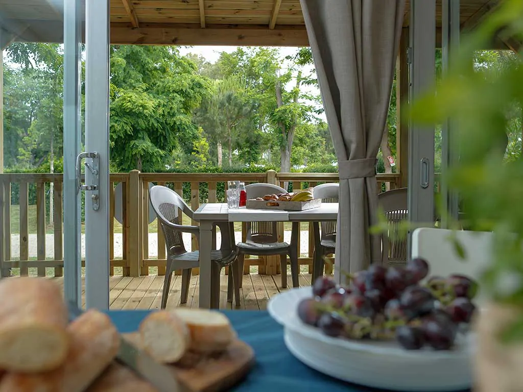 giotto-plus-mobile-home-interior-terrace-2
