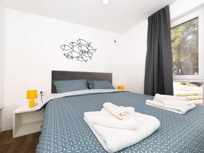 pine-beach-pakostane-mobile-homes-bedroom-i-2