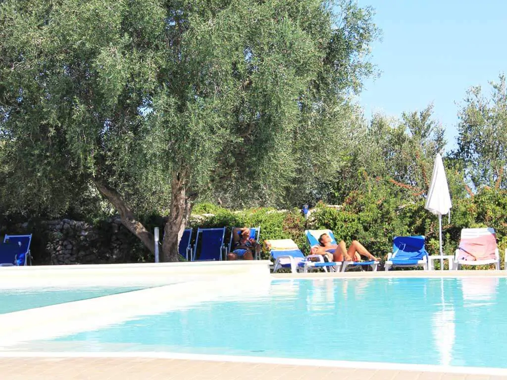 porto-cesare-camping-pools-1024x768