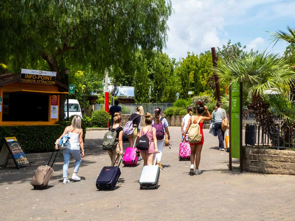roma-camping-in-town-campsite
