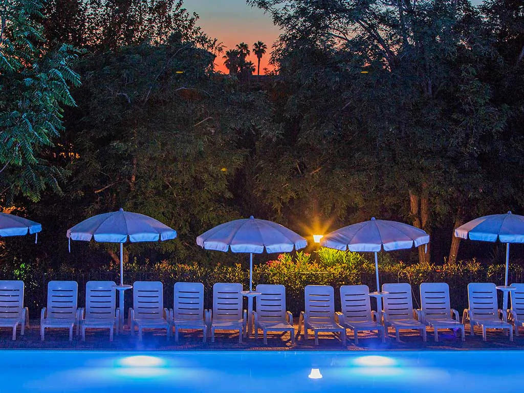 roma-camping-in-town-pool-i