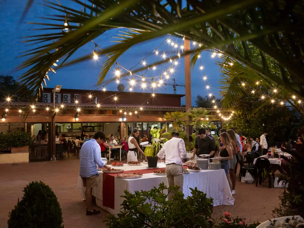 roma-camping-in-town-restaurant-ii