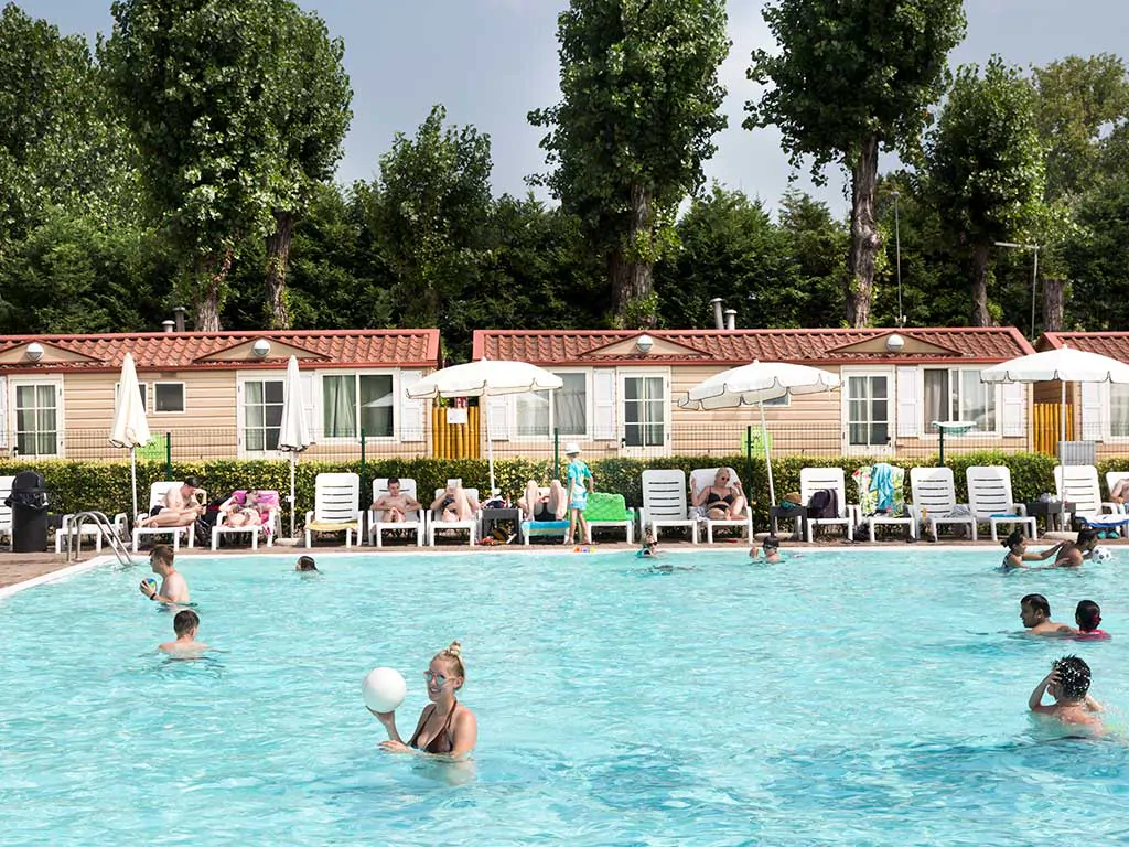 venezia-camping-in-town-pool-activities-i