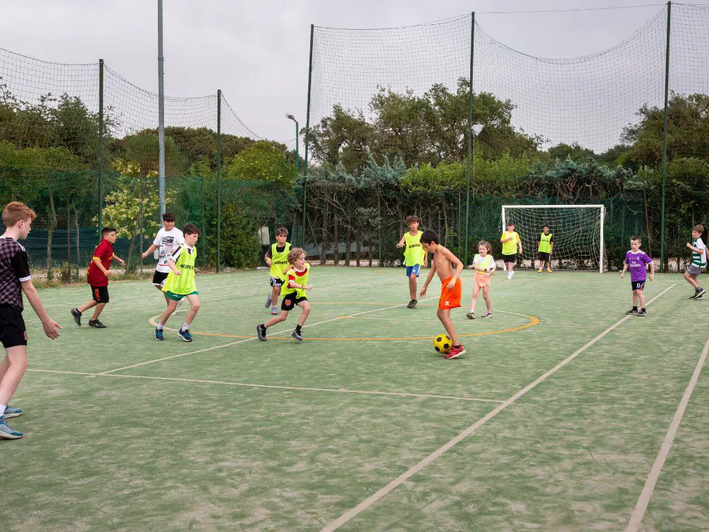 hu-fabulous-village-football