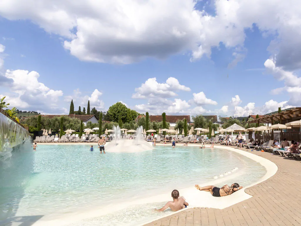 hu-firenze-camping-in-town-swimming-pool