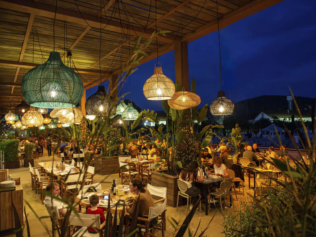 hu-firenze-camping-in-town-terrace