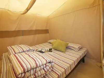 bungalow-tent-interior-bedroom