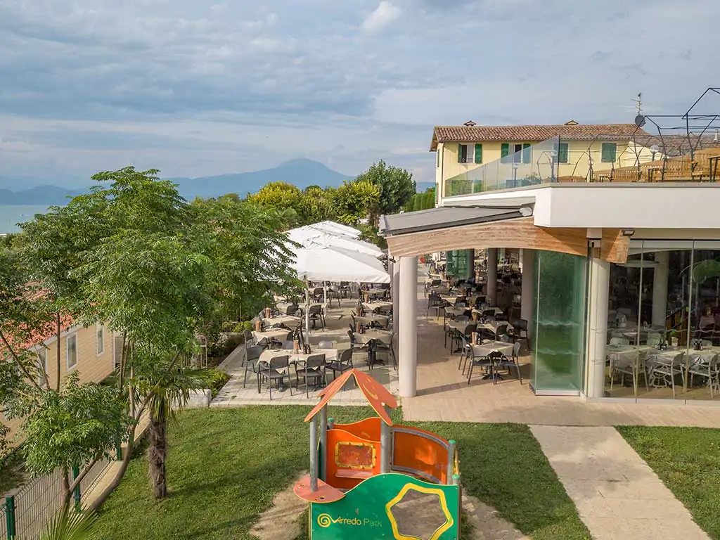camping-lido-lasize-restaurant-and-children-playground