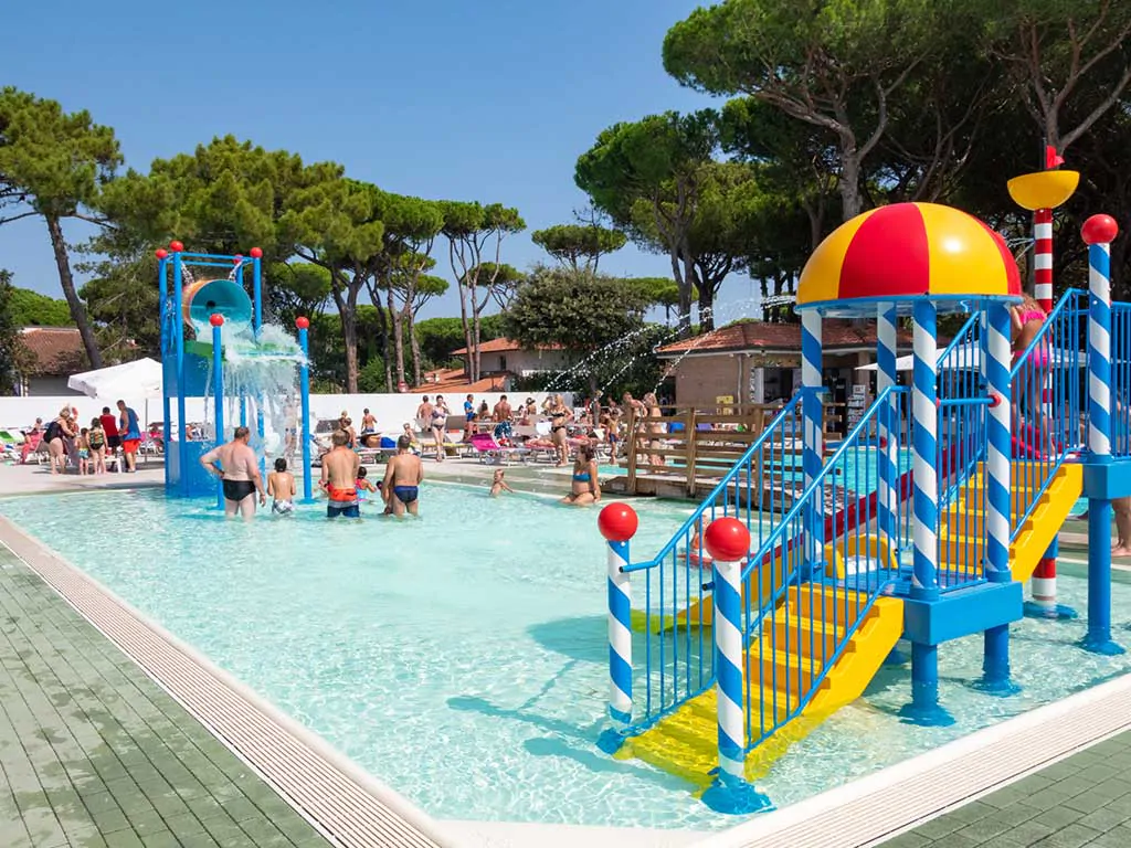 camping-mare-e-pineta-pool-ii