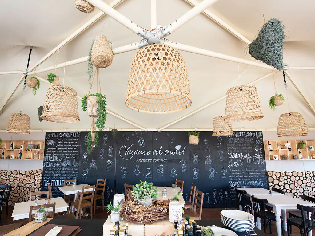 camping-orlando-in-chianti-bar-restaurant-1024x768
