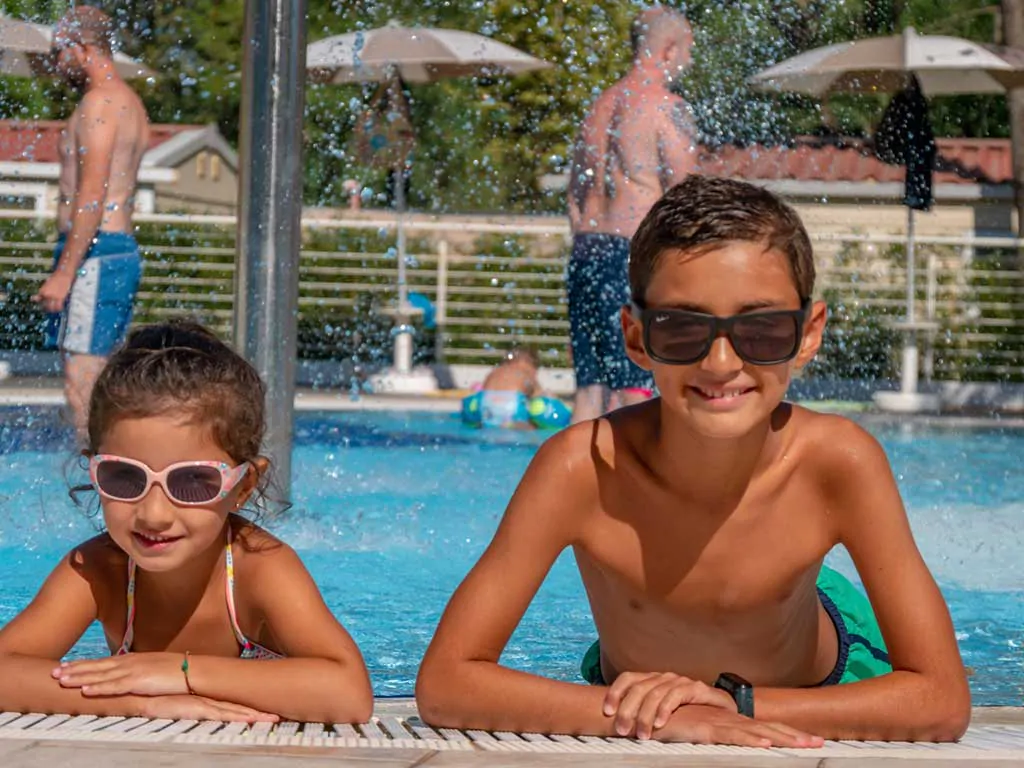 marina-family-camping-village-pool-activities